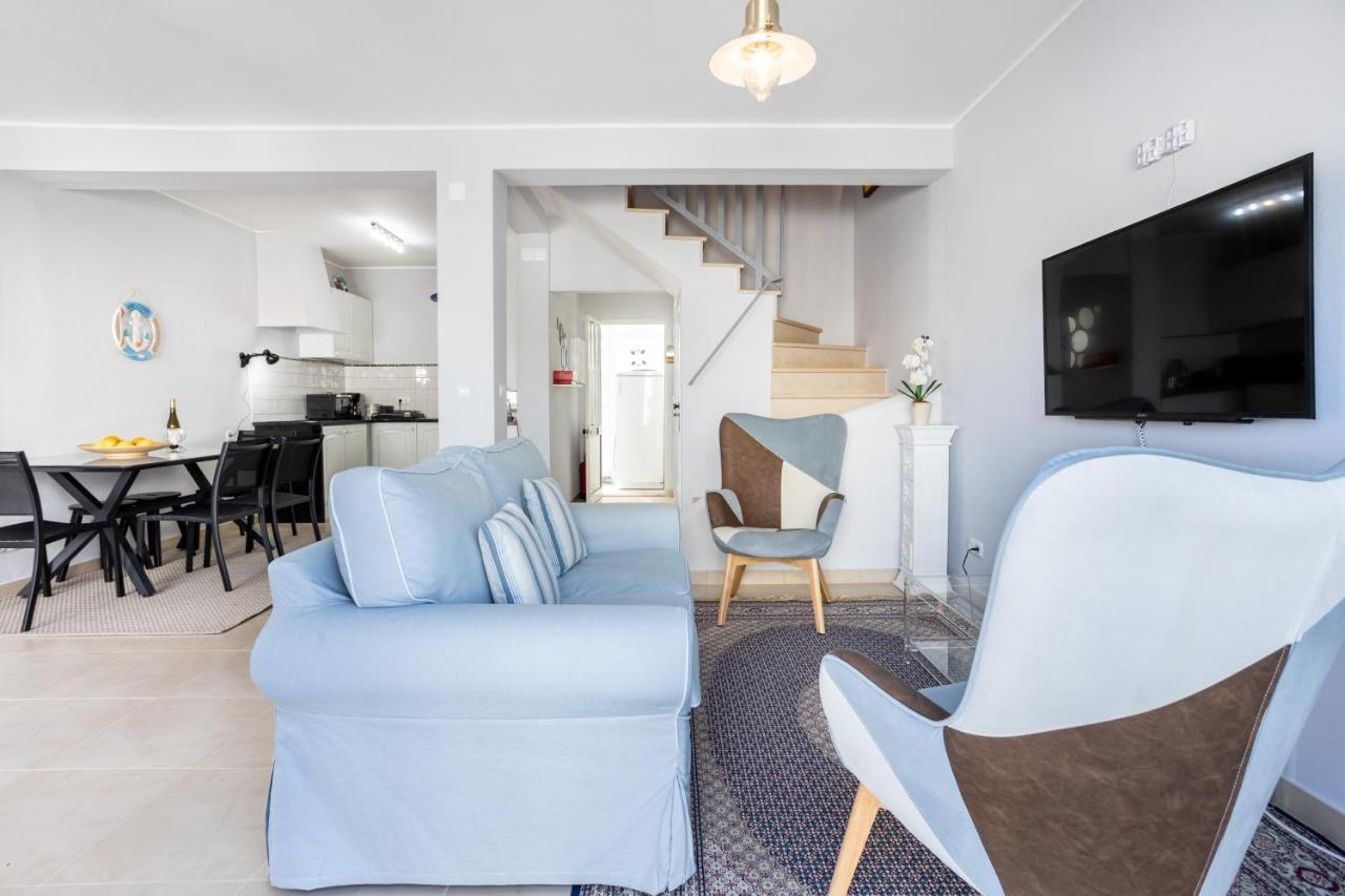 Newly Renovated 2 Bedroom Townhouse - Close To Salema Beach Екстер'єр фото
