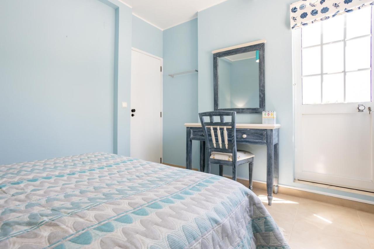 Newly Renovated 2 Bedroom Townhouse - Close To Salema Beach Екстер'єр фото