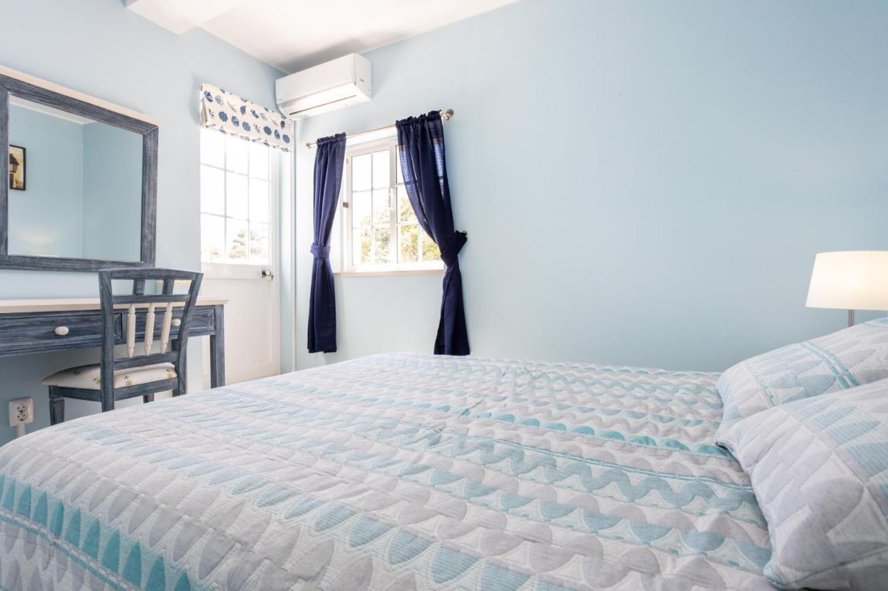 Newly Renovated 2 Bedroom Townhouse - Close To Salema Beach Екстер'єр фото