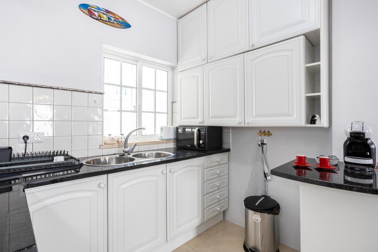 Newly Renovated 2 Bedroom Townhouse - Close To Salema Beach Екстер'єр фото